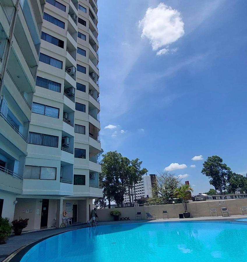 Chiangmai Riverside Condominium Chiang Mai Dış mekan fotoğraf